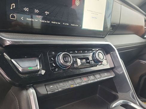 Used 2024 GMC Sierra 1500 Denali image 28