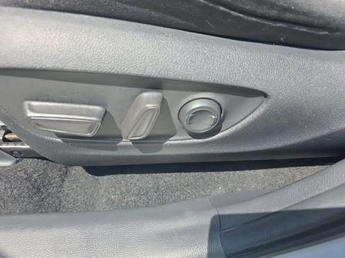 Used 2024 Toyota RAV4 XLE FWD image 20