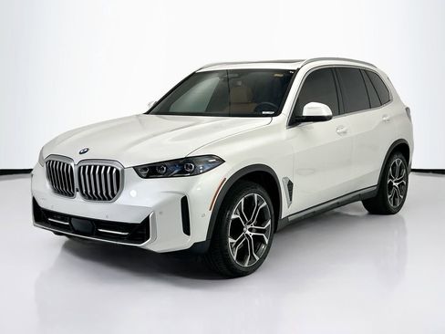 Used 2024 BMW X5 sDrive40i w/ Premium Package RWD image 1
