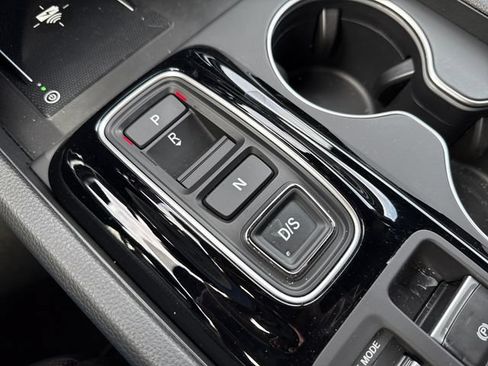 Used 2026 Honda Pilot Black Edition image 30