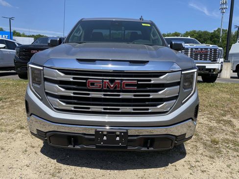 Used 2026 GMC Sierra 1500 SLE AWD/4WD image 3