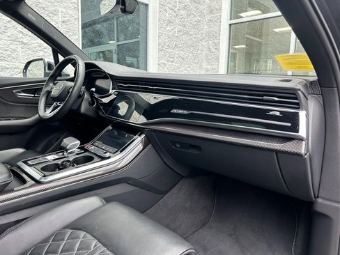 Used 2021 Audi SQ7 Premium Plus w/ Driver Assistance Package image 34