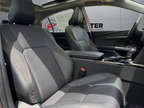 Certified 2025 Toyota Camry XLE FWD image 17