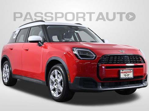 Certified 2025 MINI Cooper Countryman S AWD/4WD image 3