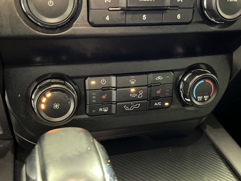 Used 2020 Ford F150 XLT w/ Equipment Group 302A Luxury image 21