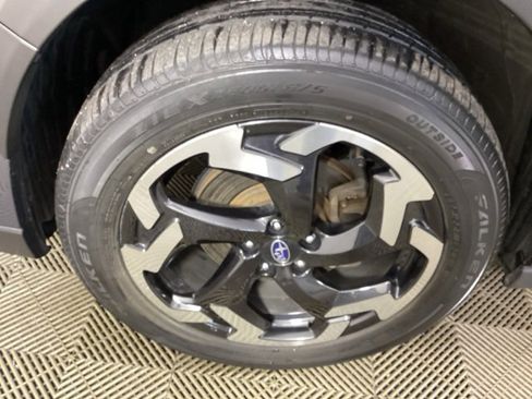 Certified 2023 Subaru Crosstrek 2.5i Limited w/ Moonroof Package image 8