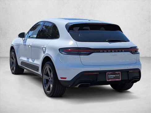 Used 2023 Porsche Macan AWD/4WD image 8