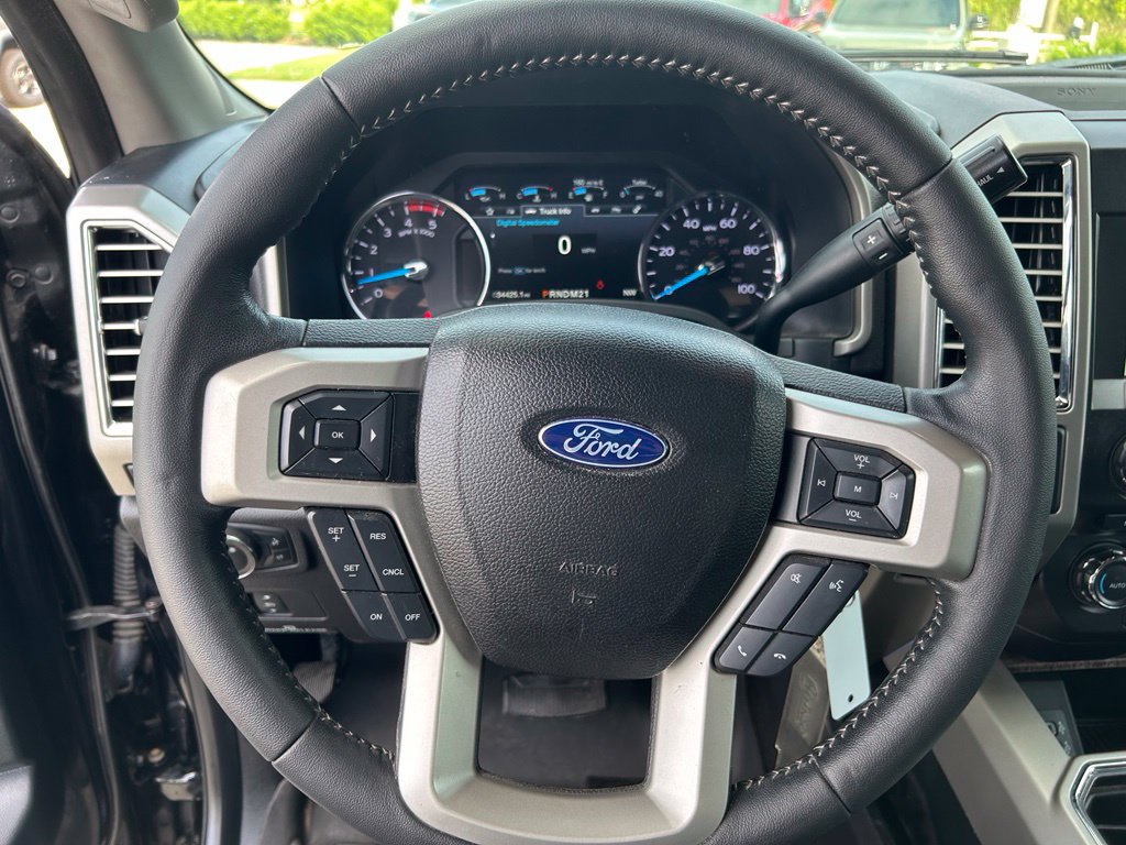 Used 2017 Ford F250 Lariat w/ Lariat Value Package AWD/4WD image 24