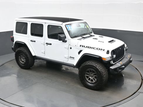 Used 2023 Jeep Wrangler Unlimited Rubicon 392 w/ Xtreme Recon 35" Tire Package AWD/4WD image 39