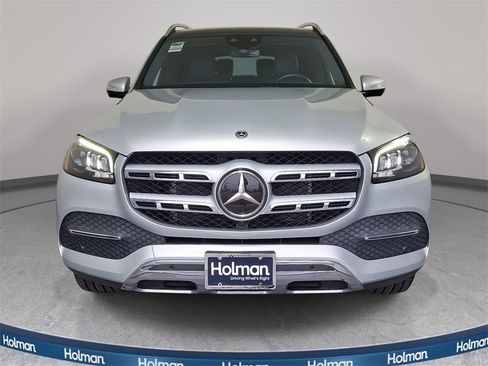Used 2021 Mercedes-Benz GLS 450 4MATIC image 2