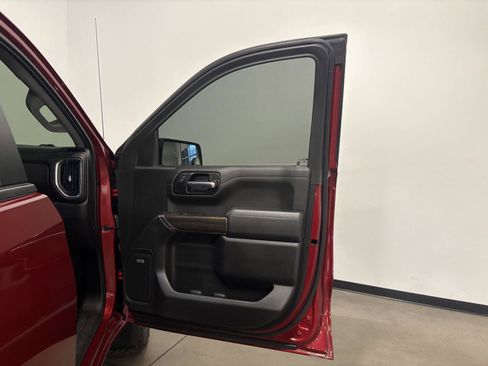 Used 2019 Chevrolet Silverado 1500 LT Trail Boss AWD/4WD image 47