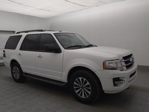 Used 2017 Ford Expedition XLT AWD/4WD image 11