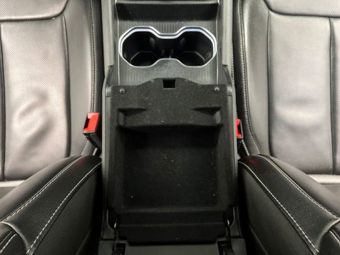 Used 2024 Jeep Grand Cherokee L Limited w/ Luxury Tech Group II image 48