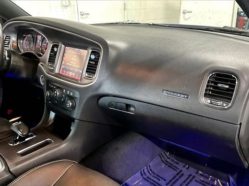 Used 2012 Dodge Charger SXT Plus image 25