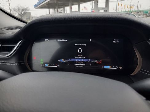 Used 2022 Jeep Grand Cherokee L Limited image 17