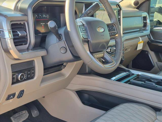 New 2027 Ford F250 Platinum w/ Platinum Plus Package AWD/4WD image 3