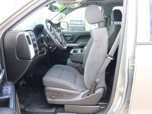 Used 2017 Chevrolet Silverado 1500 LT w/ All Star Edition image 31