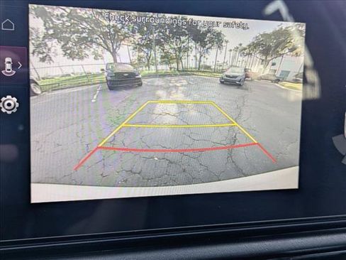 Used 2025 Kia Niro Wind FWD image 14