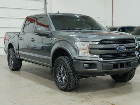 Used 2019 Ford F150 Lariat w/ Equipment Group 502A Luxury image 17