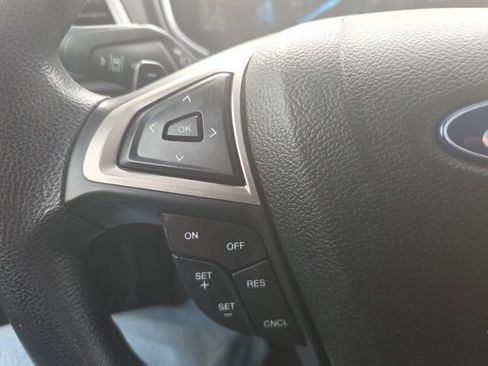 Used 2019 Ford Fusion SE image 34