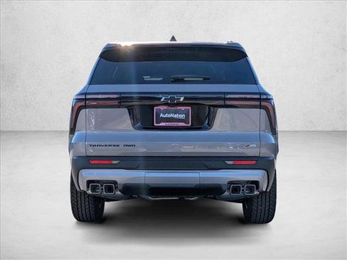 New 2026 Chevrolet Traverse Z71 w/ Driver Confidence Package image 6