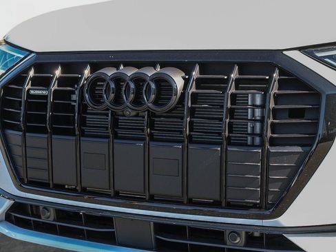 New 2025 Audi Q3 2.0T Premium Plus image 5