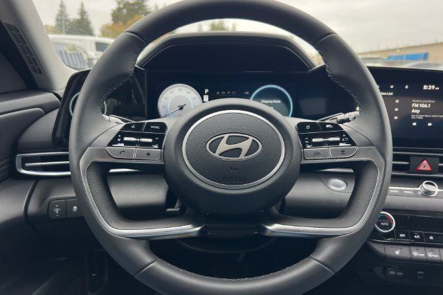 New 2026 Hyundai Elantra Limited FWD image 22