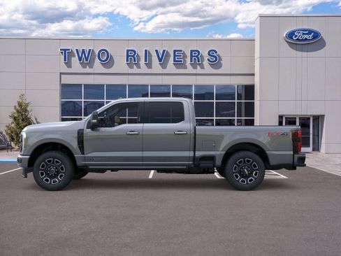 New 2026 Ford F250 4x4 Crew Cab Super Duty image 3