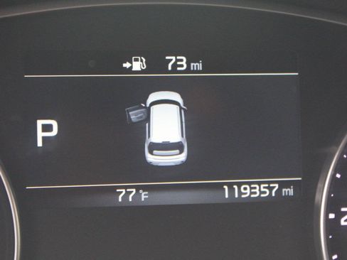 Used 2019 Kia Soul ! FWD image 21