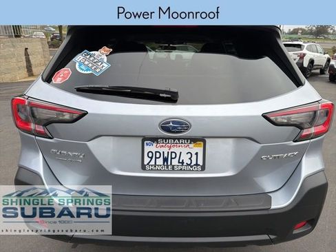 Certified 2025 Subaru Outback Premium image 6