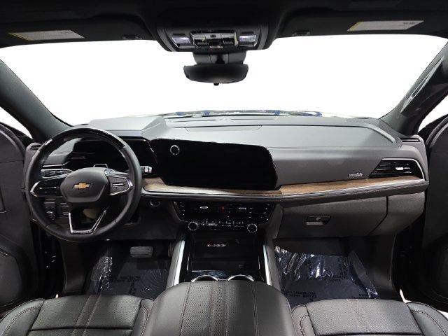 New 2026 Chevrolet Tahoe High Country AWD/4WD image 12