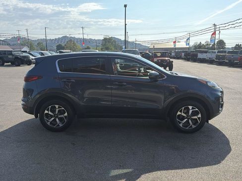 Used 2020 Kia Sportage LX AWD/4WD image 24