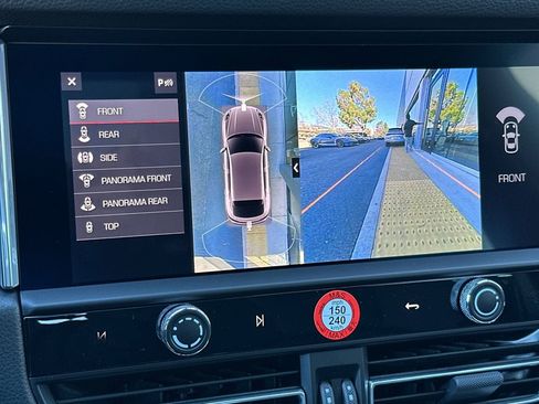 New 2026 Porsche Macan image 24