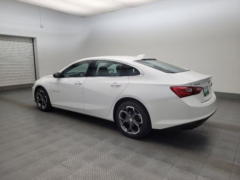 Used 2024 Chevrolet Malibu LT FWD image 3