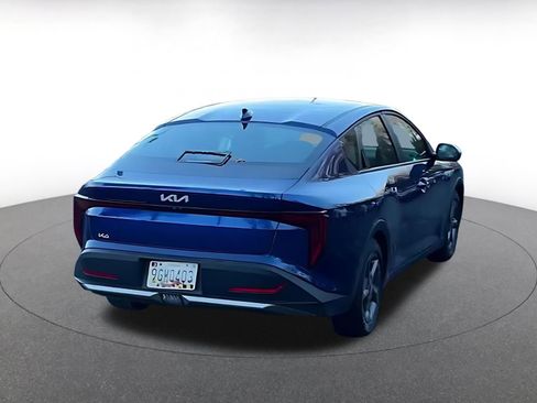 Used 2025 Kia K4 LXS image 15