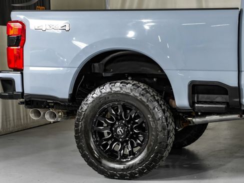 Used 2024 Ford F250 Lariat w/ Black Appearance Package AWD/4WD image 6