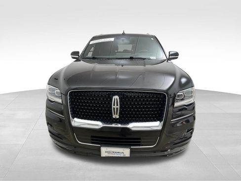 Used 2022 Lincoln Navigator L Reserve w/ Equipment Group 201A AWD/4WD image 8