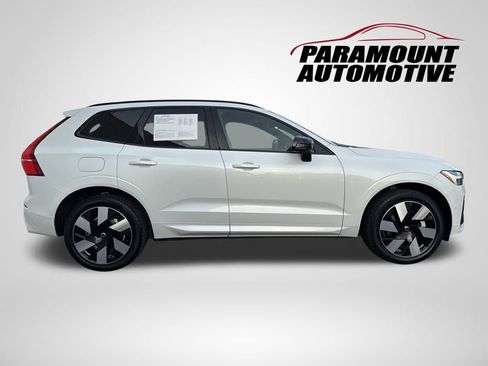 Used 2024 Volvo XC60 T8 Plus w/ Protection Package Premier image 9