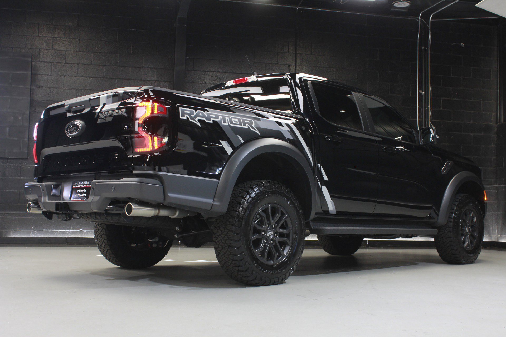 Used 2025 Ford Ranger Raptor AWD/4WD image 24