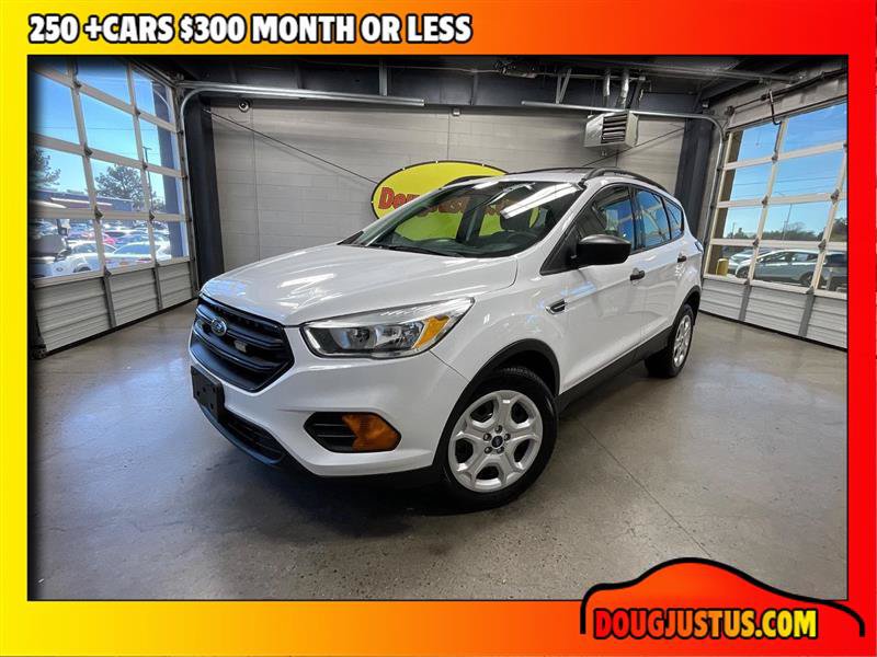Used 2018 Ford Escape S FWD image 1