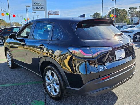 Used 2024 Honda HR-V LX image 9