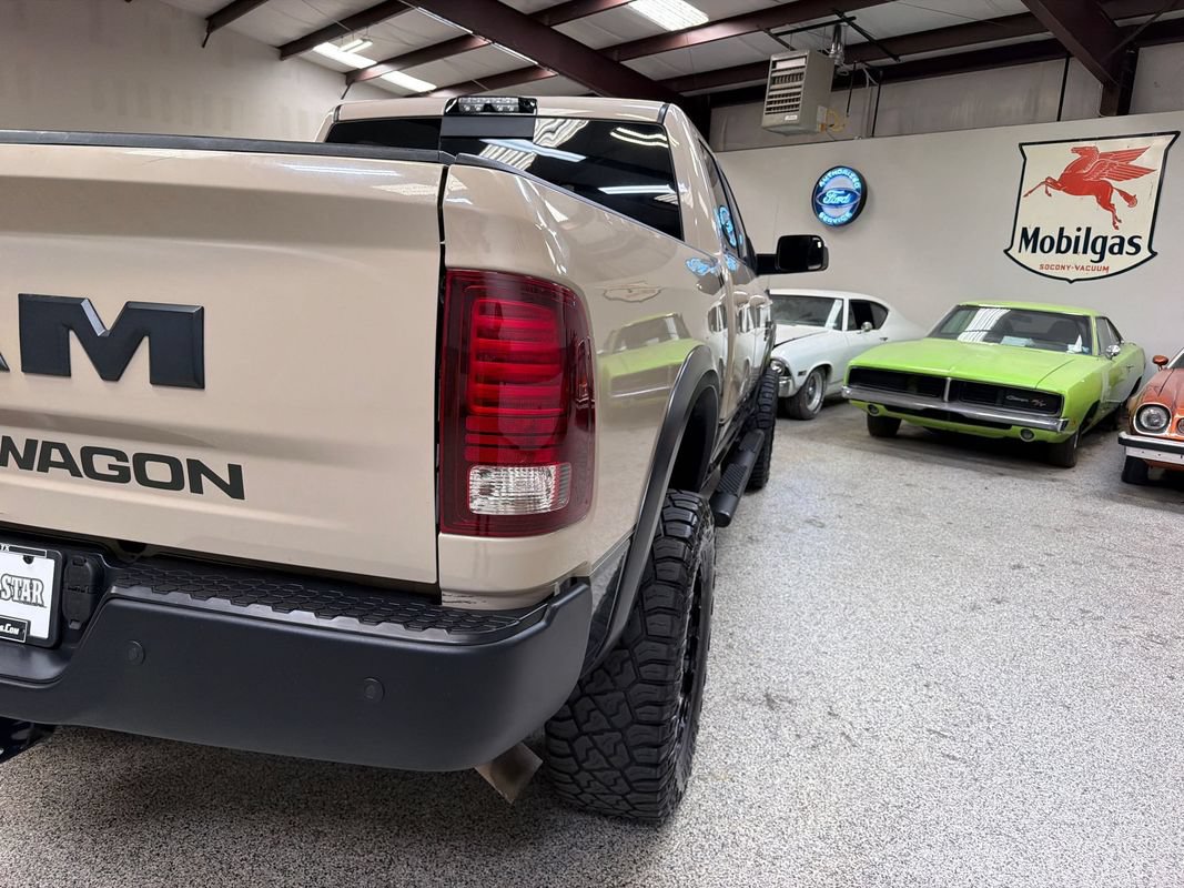 Used 2018 RAM 2500 Power Wagon w/ Leather & Luxury Group AWD/4WD image 16