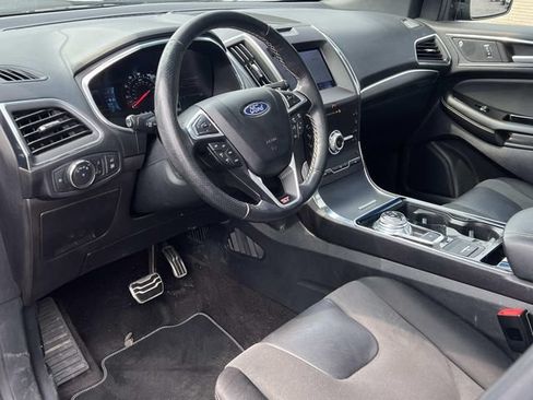Used 2020 Ford Edge ST w/ Cold Weather Package AWD/4WD image 7