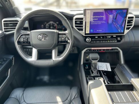 New 2025 Toyota Tundra Platinum AWD/4WD image 18