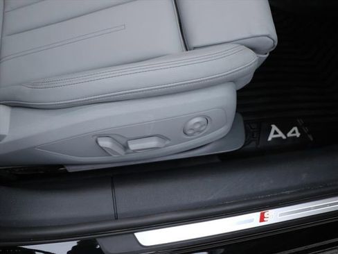 Used 2023 Audi A4 2.0T Premium Plus image 9