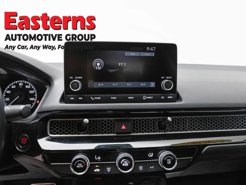 Used 2024 Honda Civic Sport image 12