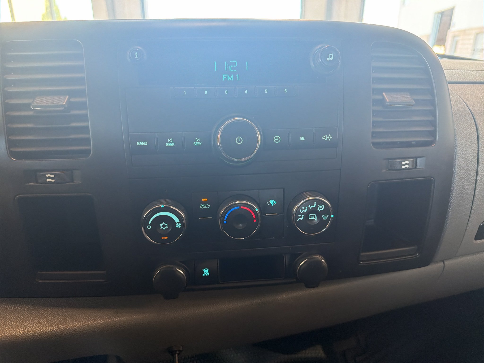 Used 2008 GMC Sierra 1500 W/T AWD/4WD image 18