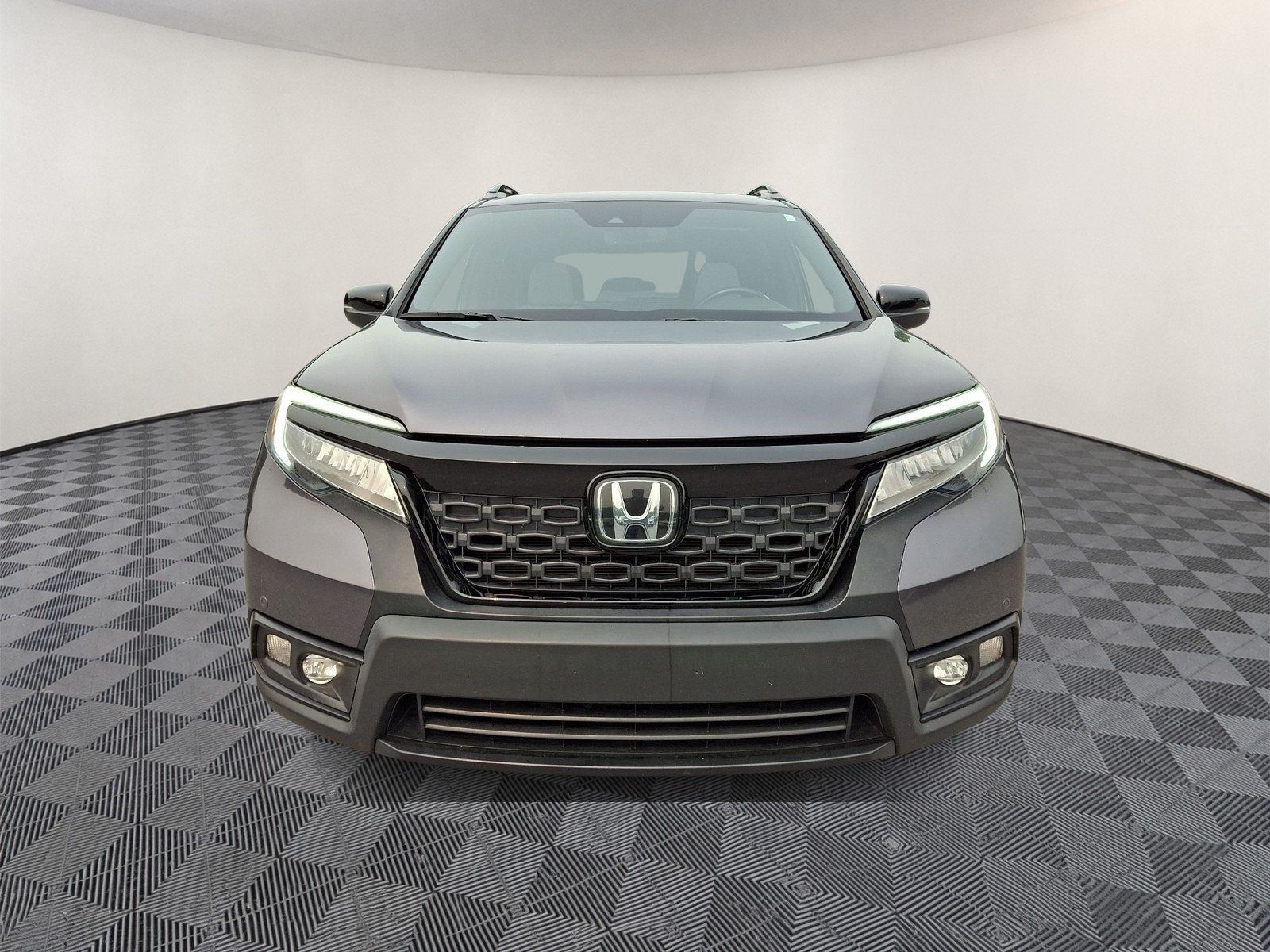 Used 2020 Honda Passport Touring image 2