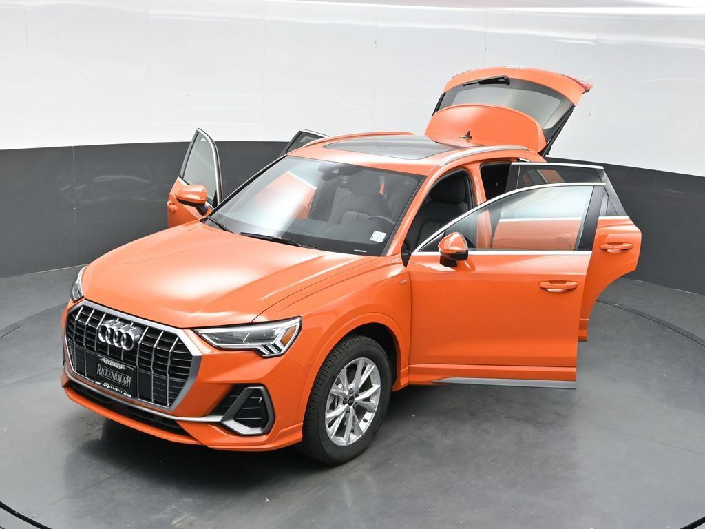 Used 2025 Audi Q3 2.0T Premium AWD/4WD image 45