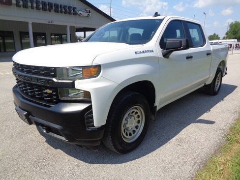 Used 2019 Chevrolet Silverado 1500 W/T w/ Trailering Package AWD/4WD image 1